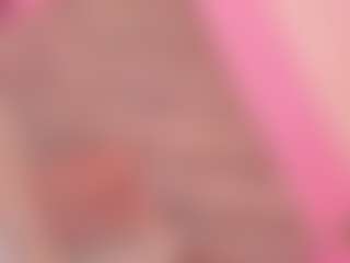 Live cam show with Ninaa-Keyli - Average on Camsoda