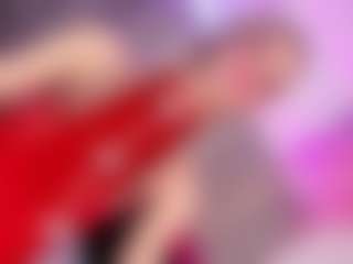 Live cam show with Ninaa-Keyli - Tease on madthumbs