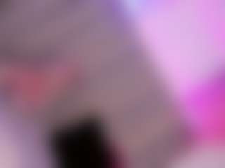 Live cam show with Ninaa-Keyli - Colombia on Camsoda