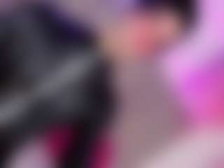 Live cam show with Ninaa-Keyli - Tease on slutload