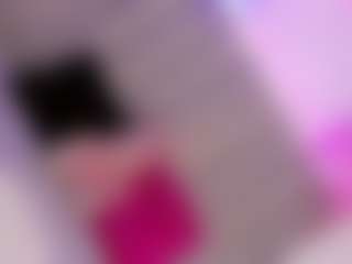Live cam show with Ninaa-Keyli - Orgasm on Cam Slut