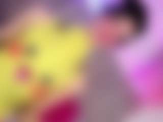 Live cam show with Ninaa-Keyli - Tease on Hubzter Live