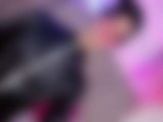 Live cam show with Ninaa-Keyli - Dirty Talk on TeamSkeetLive