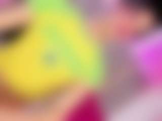 Live cam show with Ninaa-Keyli - Small Tits on pussylord.com