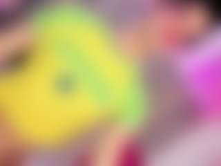 Live cam show with Ninaa-Keyli - Dirty Talk on googirlz