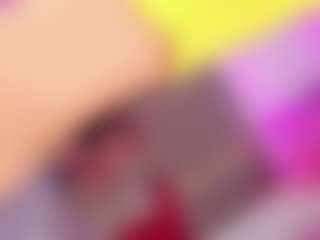 Live cam show with Ninaa-Keyli - Smoking on makecum.org