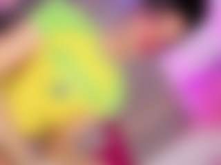 Live cam show with Ninaa-Keyli - Smoking on milfzrlive.com