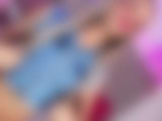 Live cam show with Ninaa-Keyli - Brown Eyes on Camsoda