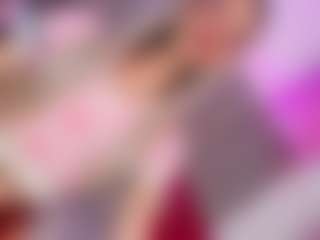 Live cam show with Ninaa-Keyli - Drinking on Camsoda