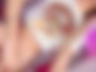Live cam show with Ninaa-Keyli - Brown Eyes on Porn Luv