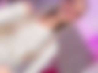 Live cam show with Ninaa-Keyli - Drinking on Camsoda