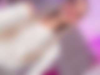 Live cam show with Ninaa-Keyli - Drinking on infinitiblacc.com