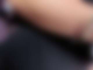 Live cam show with Ninaa-Keyli - Drinking on Camsoda