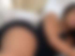 RealPassionMacoll's Live Sex Cam Show