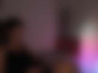 Live cam show with BritneyDivin - Double Penetration on Camsoda