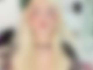 Live cam show with CattrionaMuller - Blue Eyes on xfollow cams