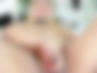 Live cam show with CattrionaMuller - Black Hair on fuck-show.com