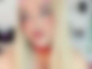 Live cam show with CattrionaMuller - Black Hair on liverealitysex.com