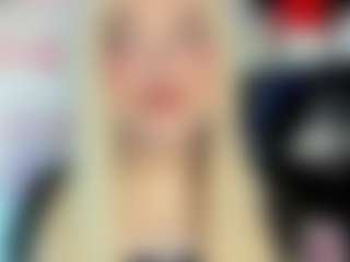 Live cam show with CattrionaMuller - Blue Eyes on madthumbs