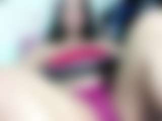 Live cam show with CattrionaMuller - Black Hair on sexylive.show