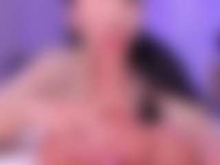 Live cam show with Divine-Madness - Cute on studioflirtlive.com