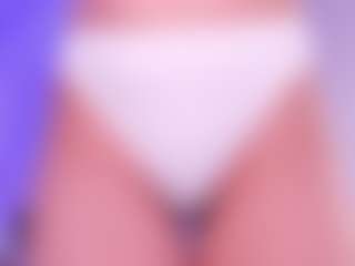 Live cam show with Divine-Madness - Solo on Soda Cam