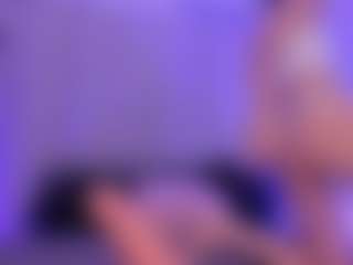 Live cam show with Divine-Madness - Flashing on fapnchat