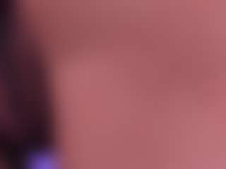 Live cam show with Divine-Madness - Petite on Dolls Live