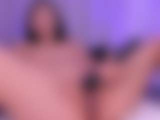 Live cam show with Divine-Madness - Handjob on Camming Site