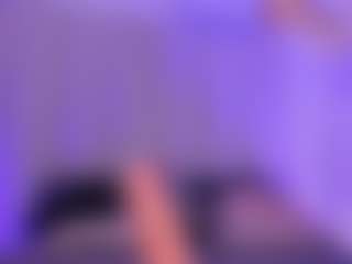 Live cam show with Divine-Madness - Big Ass on Camsoda