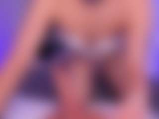Live cam show with Divine-Madness - Shower on Milfs Live
