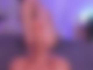 Live cam show with Divine-Madness - Bikini on instabang