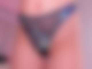 Live cam show with Divine-Madness - Normal on Dolls Live
