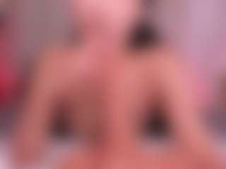 Live cam show with Divine-Madness - Petite on Camsoda