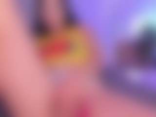 Live cam show with Divine-Madness - Dildo Or Vibrator on Mixed Magazine Live