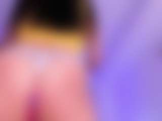 Live cam show with Divine-Madness - Cute on StripNow
