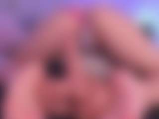Live cam show with Divine-Madness - Skinny on slutload