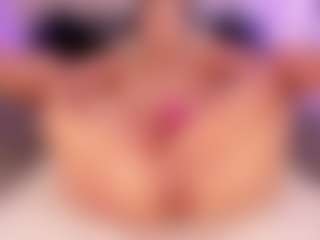 Divine-Madness's Live Sex Cam Show