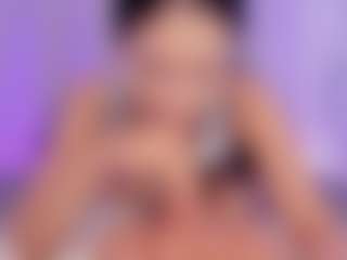 Live cam show with Divine-Madness - Bikini on Gym Cam Girls