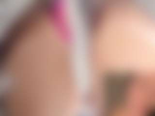 Live cam show with Divine-Madness - Teen (18+) on xxxlivecams.org