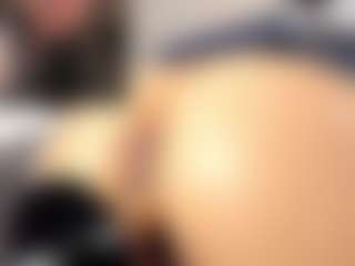 Live cam show with Divine-Madness - Spank on Camsoda