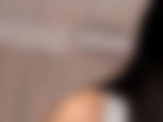 Live cam show with Divine-Madness - Petite Young Adult on madthumbs