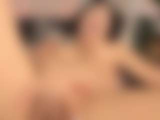 Live cam show with Divine-Madness - Fingers on Camsoda