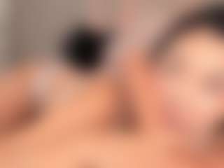 Live-Cam-Show mit Divine-Madness - Shower auf Camsoda