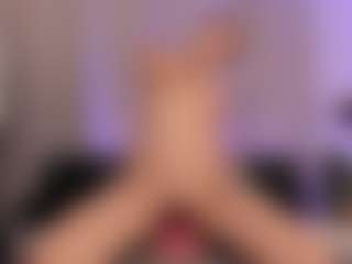 Live cam show with Divine-Madness - Normal on Dare Cams
