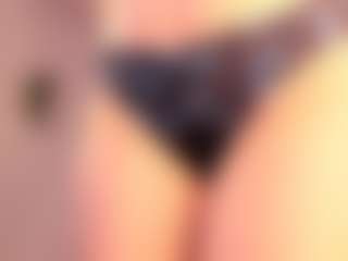 Divine-Madness's Live Sex Cam Show