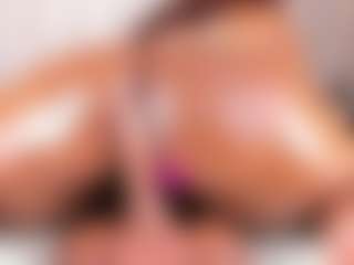 SandraMiler's Live Sex Cam Show