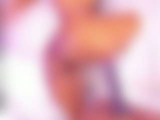 Live cam show with SandraMiler - Oil on SpankPalCams