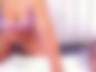 Live cam show with SandraMiler - HD on madthumbs