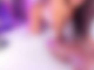 SandraMiler's Live Sex Cam Show